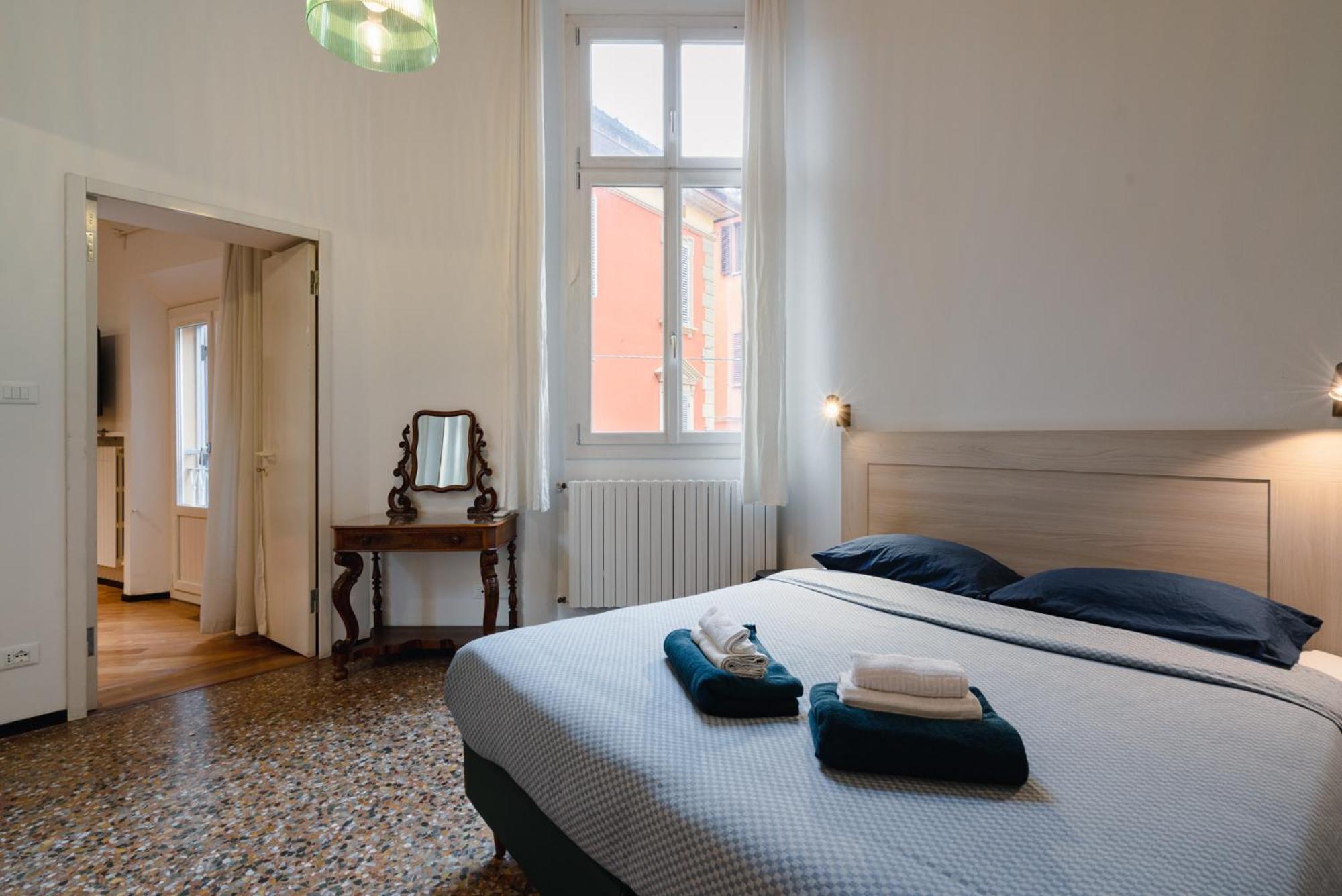 Apartmán Palazzo Rialto Antique Boloňa Exteriér fotografie